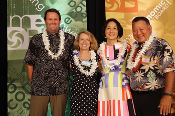 2017 Colin C. Cameron Award recipient Jeanne Unemori Skog (pictured second from right) with award presenters Ryan Churchill, Effie Cameron Ort, and Mayor Alan Arakawa.